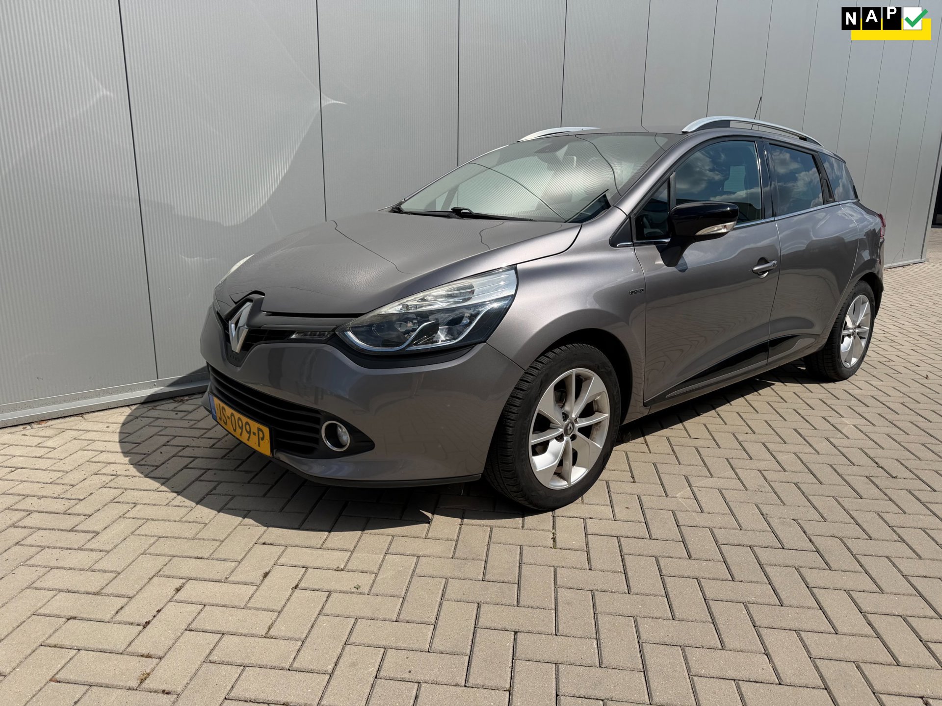 Renault Clio Estate 0.9 TCe Limited