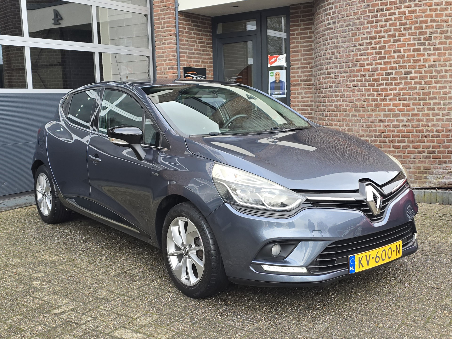 Renault Clio 0.9 TCe Limited Airco |Cruise |Pdc |Nap