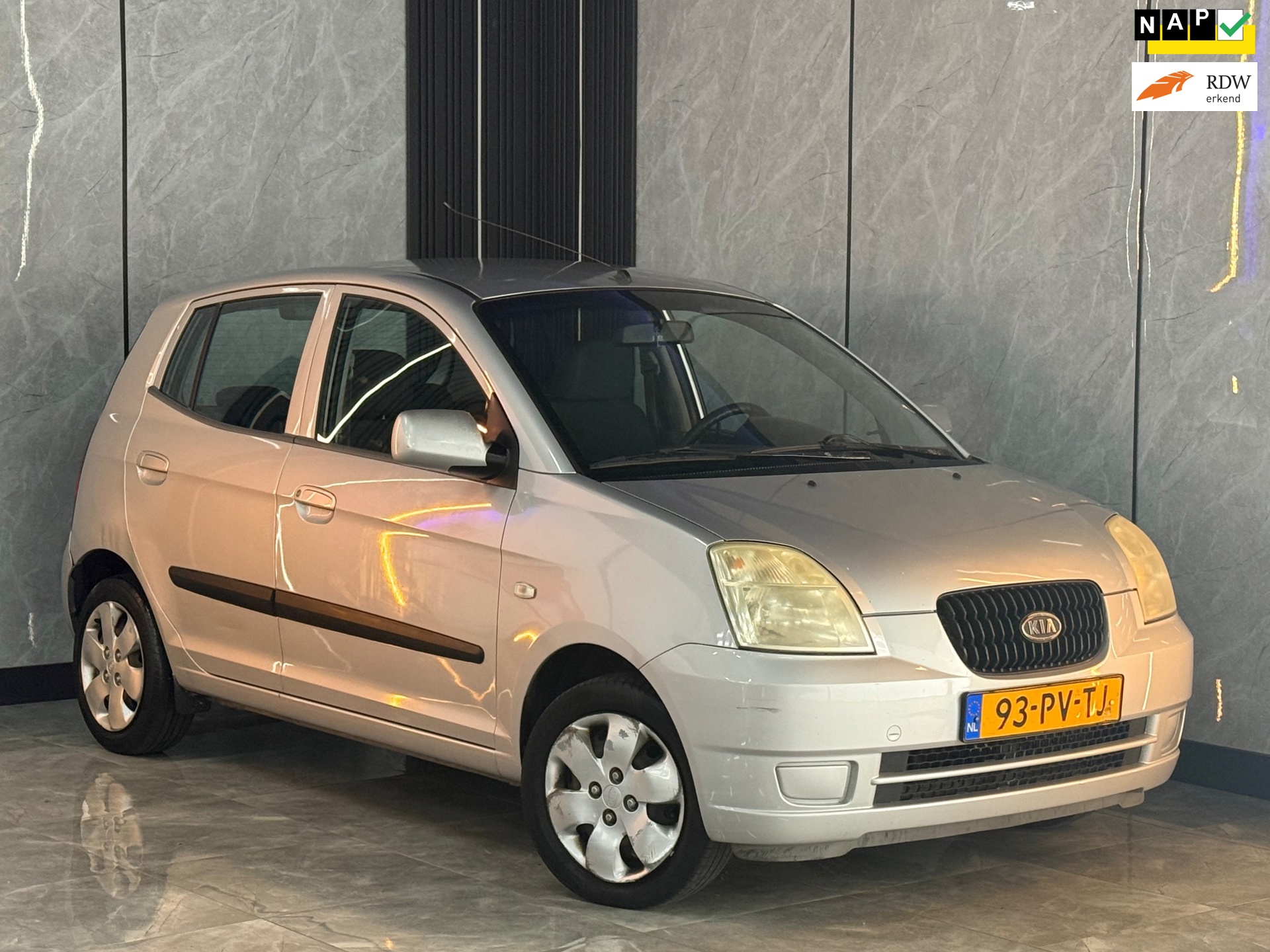 Kia Picanto 1.0 LXE |Radio |elek. Ramen |New Apk