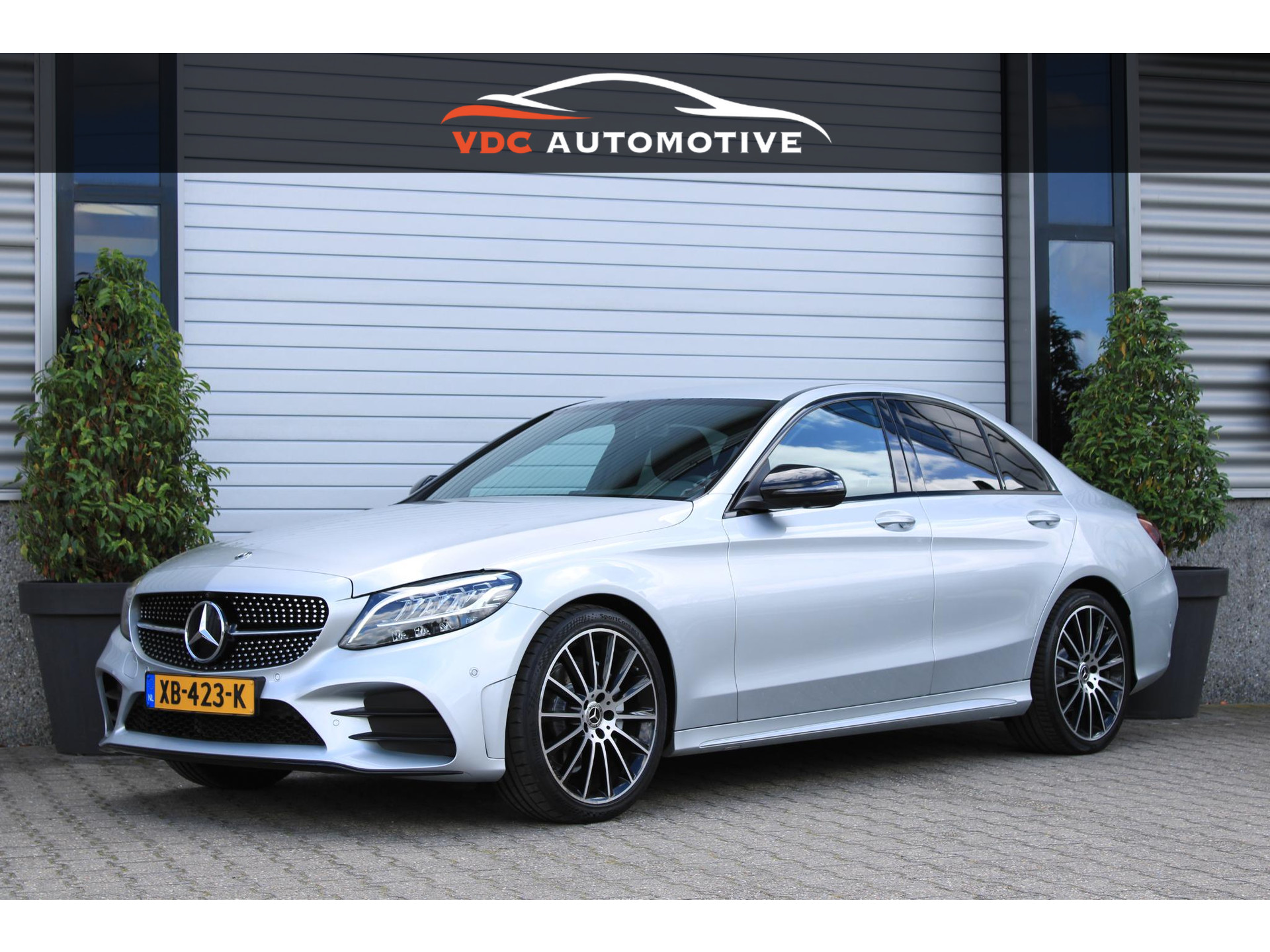 Mercedes-Benz C-Klasse 180 AMG