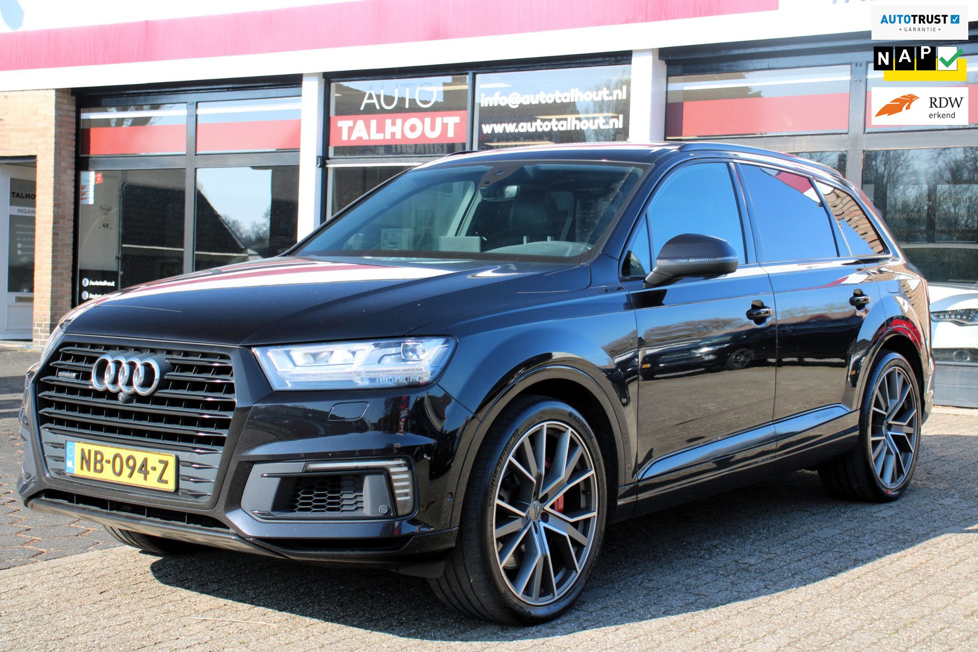 Audi Q7 3.0 TDI e-tron quattro | Panoramadak, Memory seats, Trekhaak, Luchtvering, Apple Carplay, Hybride