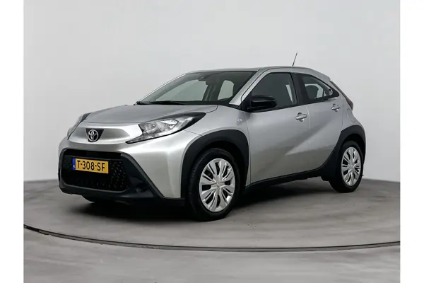 1.0 Vvt-I Mt Play