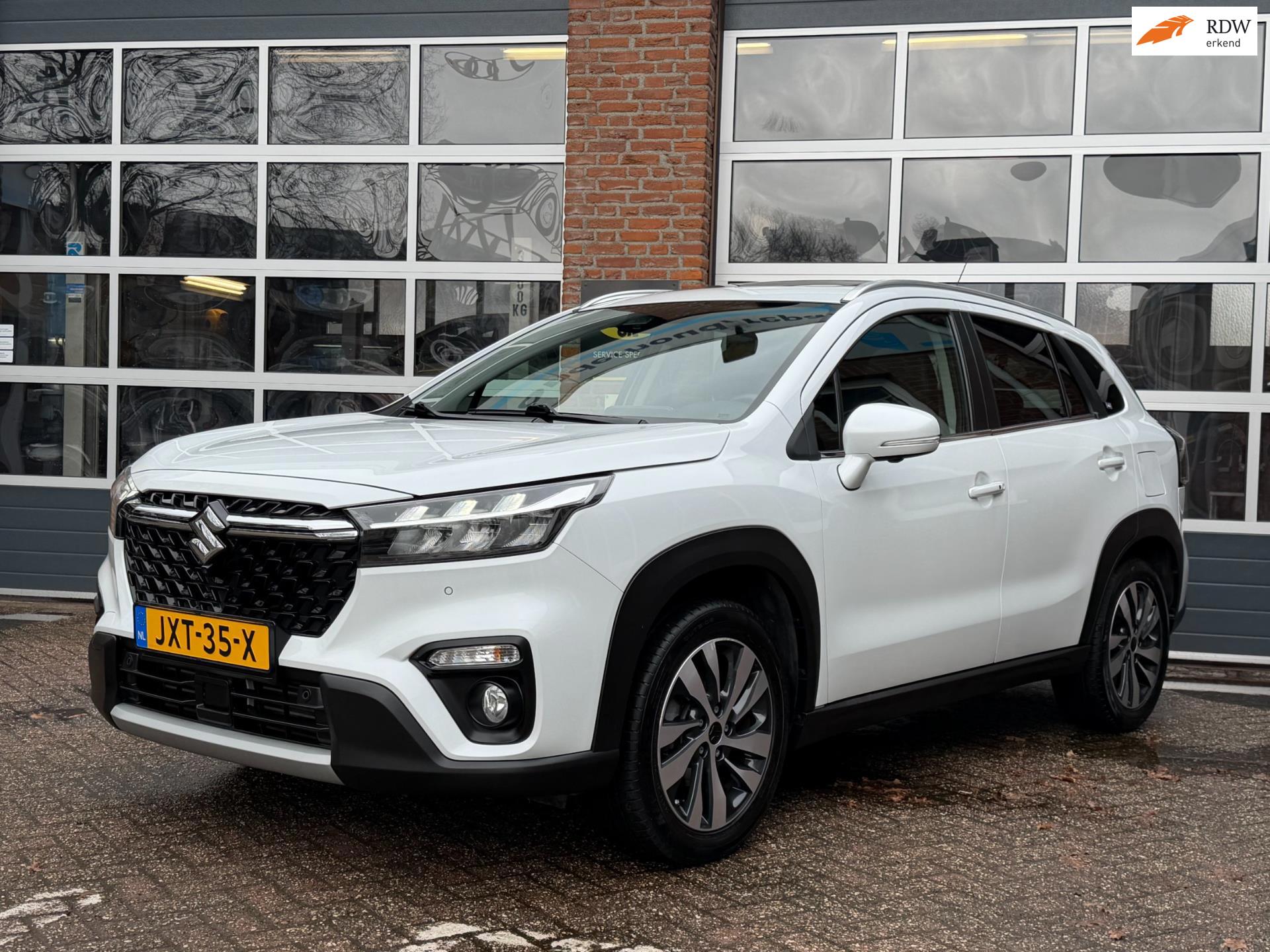 Suzuki S-Cross 1.4 Boosterjet AllGrip Select Smart Hybrid, 360 camera, panodak, adapt cruise