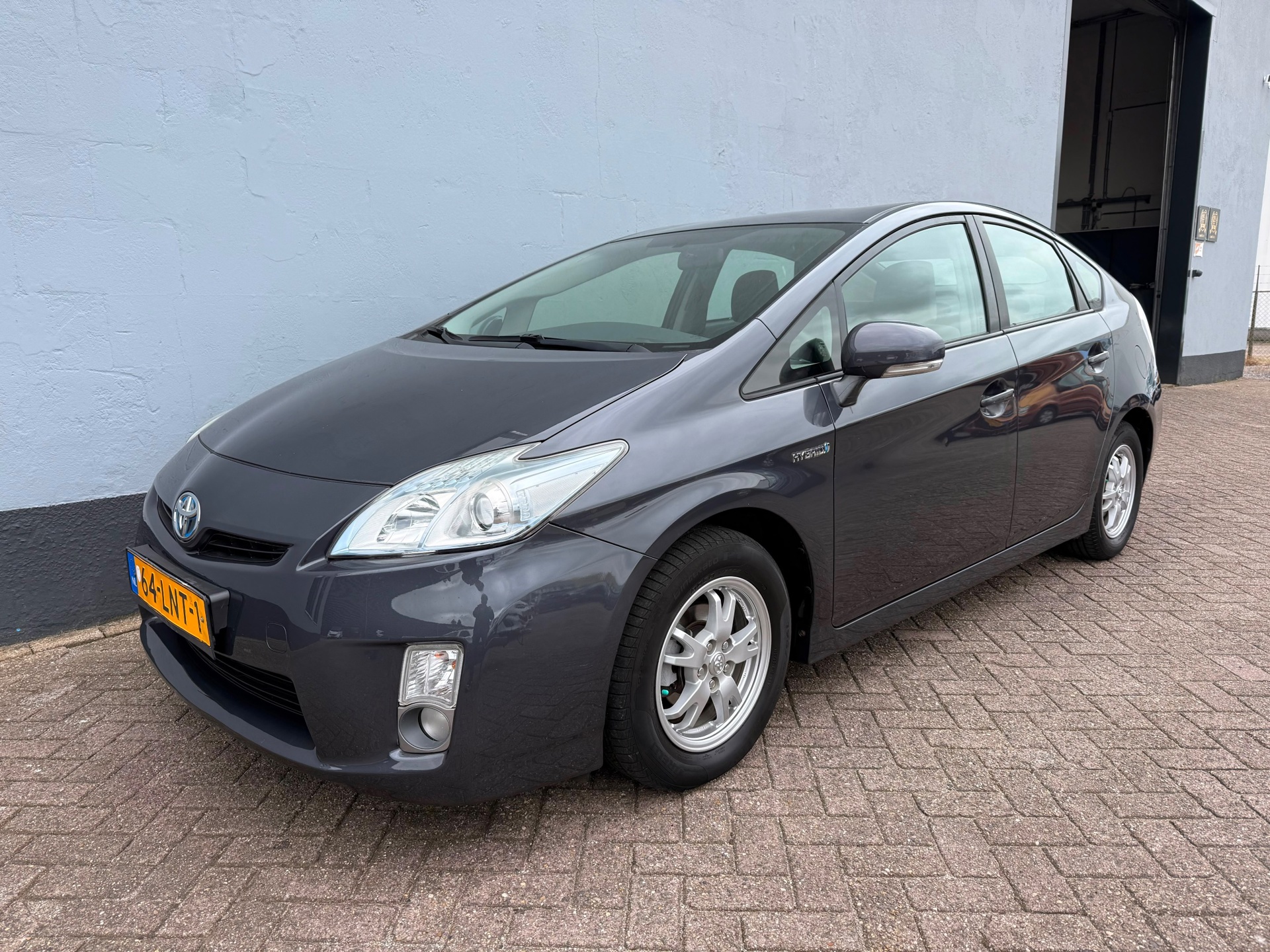 Toyota Prius 1.8 Comfort - Dealer Onderhouden