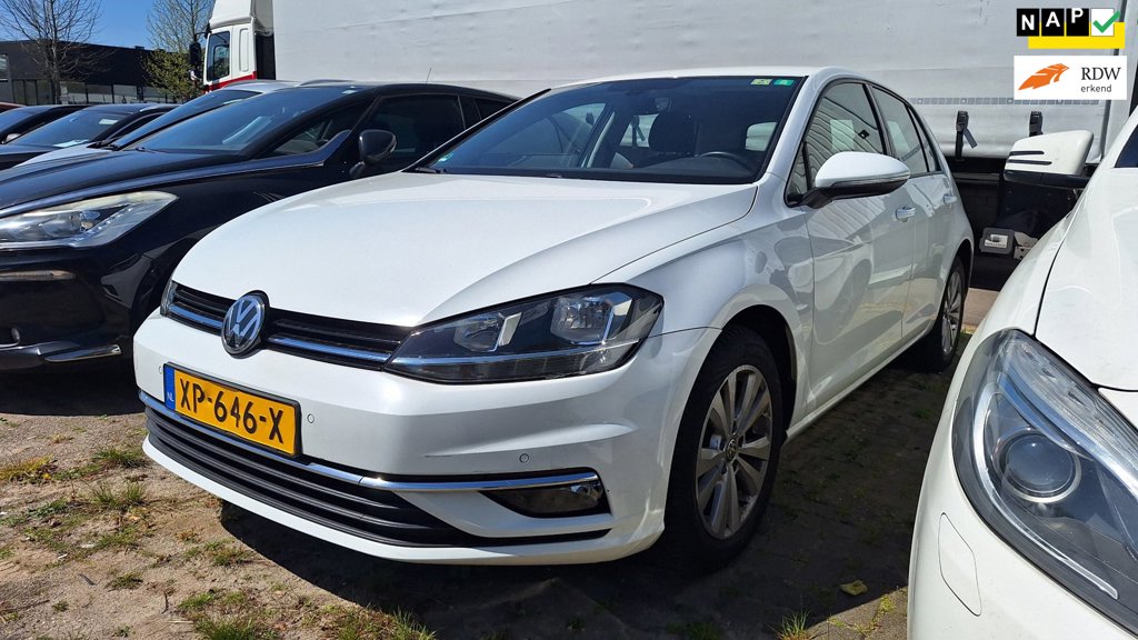 Volkswagen Golf 1.6 TDI Comfortline (motor defect)