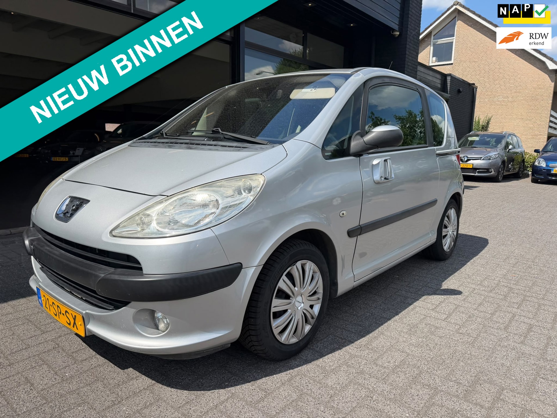 Peugeot 1007 1.6-16V Gentry / apk 8-2027