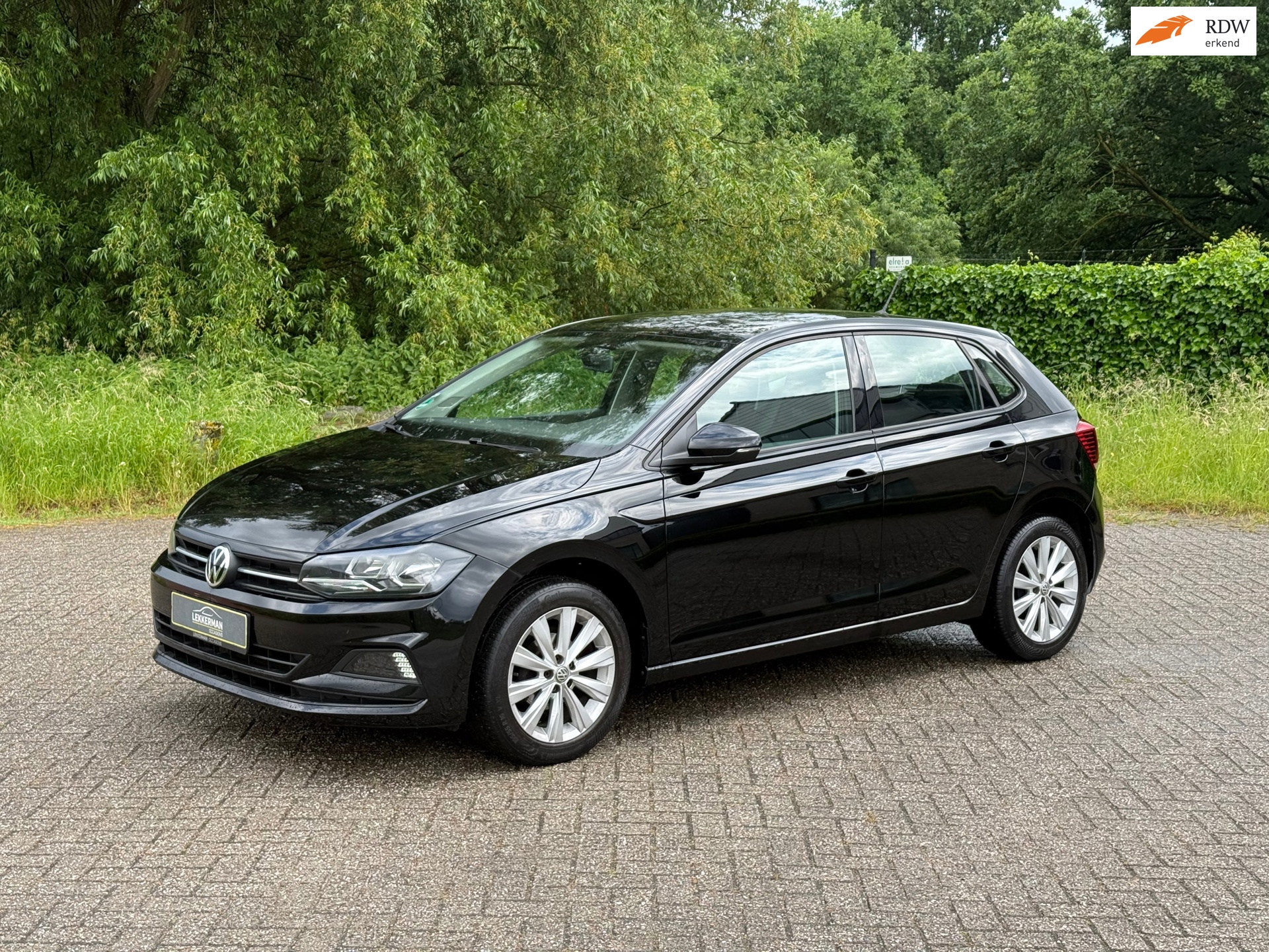 Volkswagen Polo 1.0 TSI Comfortline 95PK I BLUETOOTH I STOELVERW I AIRCO I 1E EIG