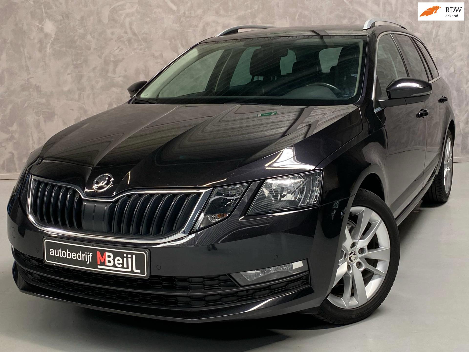 Skoda Octavia Combi 1.5 TSI Greentech Style /Stoelverwarming /Trekhaak /Parkeersensoren
