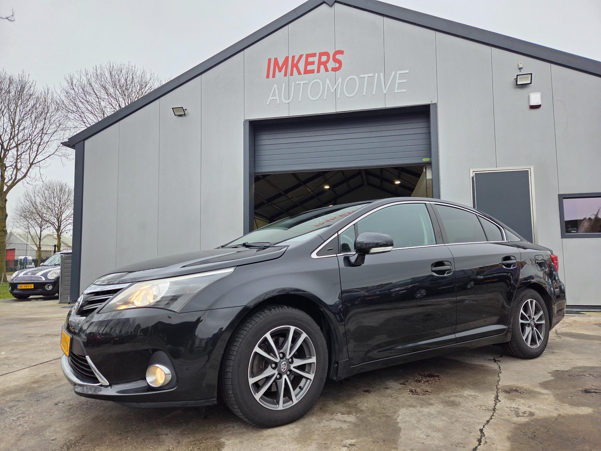Toyota Avensis 1.8 VVTi Business | Dealerond. | Camera | Navi