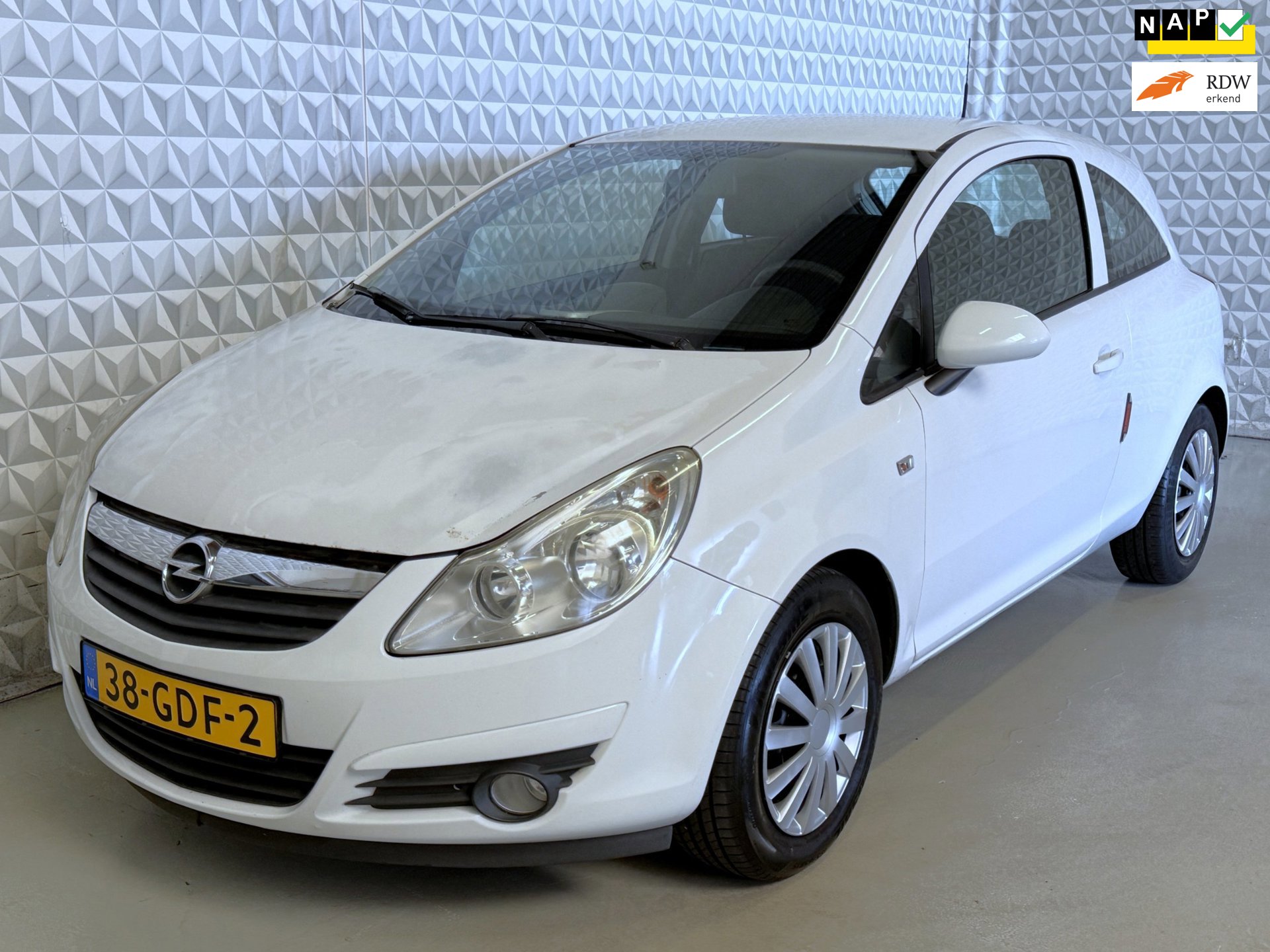 Opel Corsa 1.4-16V Enjoy met échte P-R-N-D- AUTOMAAT !! (2008)