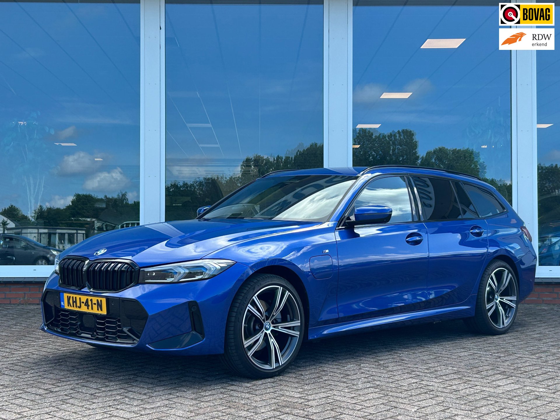 BMW 3-serie Touring 330e xDrive AUT. - M Sport - Leder - Head UP - 19 inch - Trekhaak