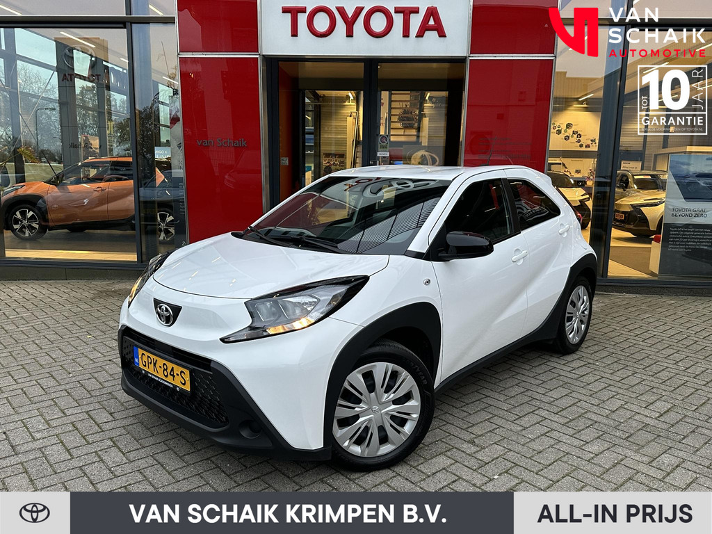 Toyota Aygo X 1.0 VVT-i MT Play