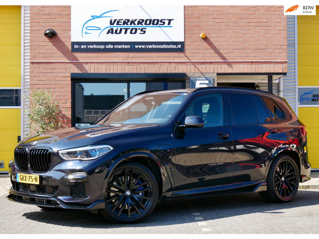BMW X5 XDrive45e High Executive.m-sport .pano. b&w. luchtvering. hud.trekh