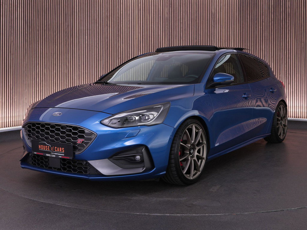 Ford Focus ST-3 2.3 280pk PERFORMANCE PACK