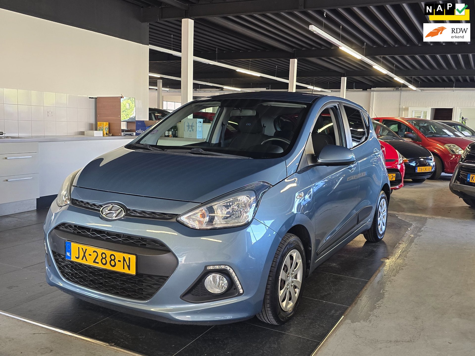 Hyundai I10 1.0i i-Motion Go!/AIRCO/CRUISE/N.A.P/BOEKJES/
