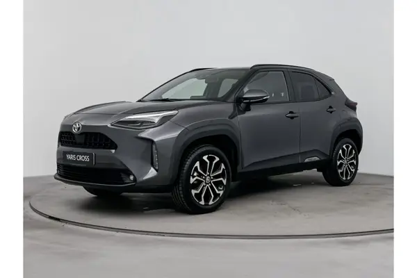 1.5 Hybrid Dynamic Awd