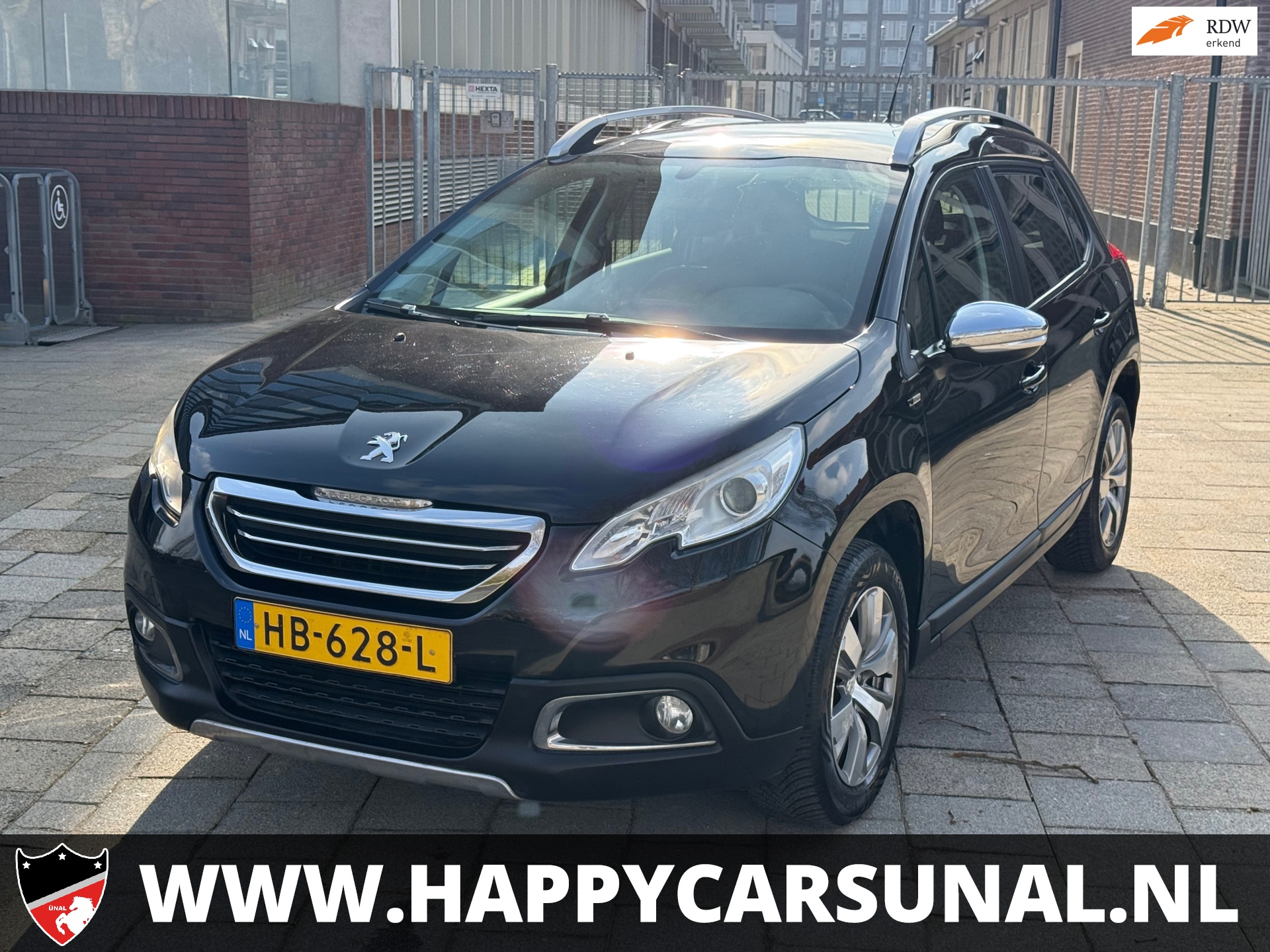 Peugeot 2008 1.2 PureTech Style, AIRCO, NAVI, NIEUWE APK