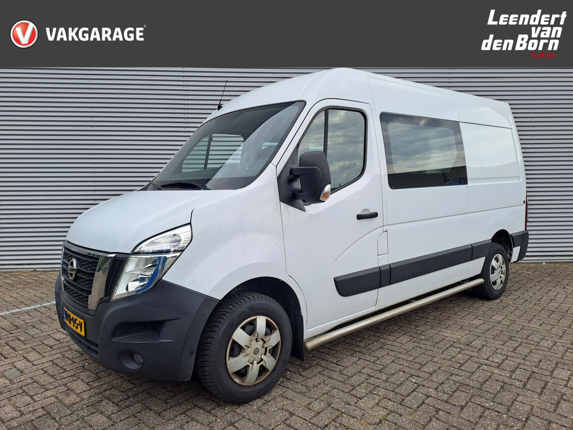 Nissan Interstar 2.3 dCi L2H2 N-Connecta