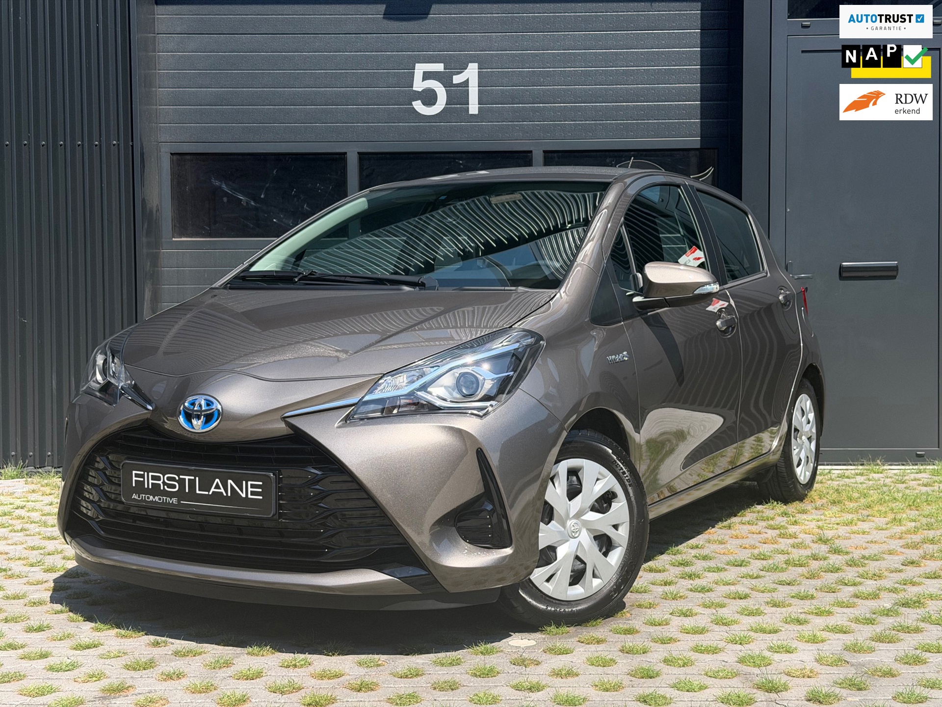 Toyota Yaris 1.5 Hybrid Active | Lage KM | Lane Ass | Cruise