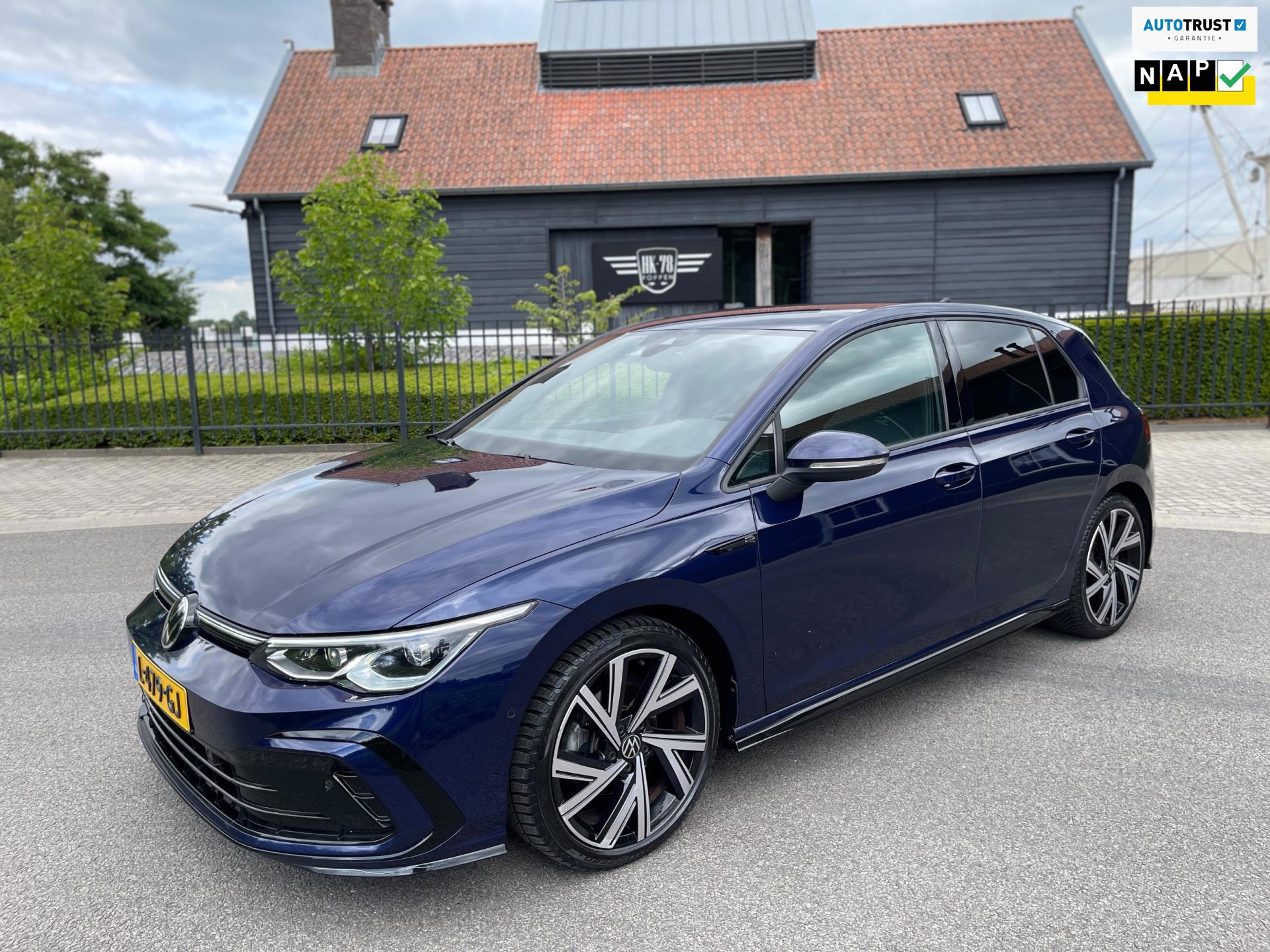 Volkswagen Golf 1.5 TSI R-Line Virtual Ambientlicht Camra IQ Light Matrix LED