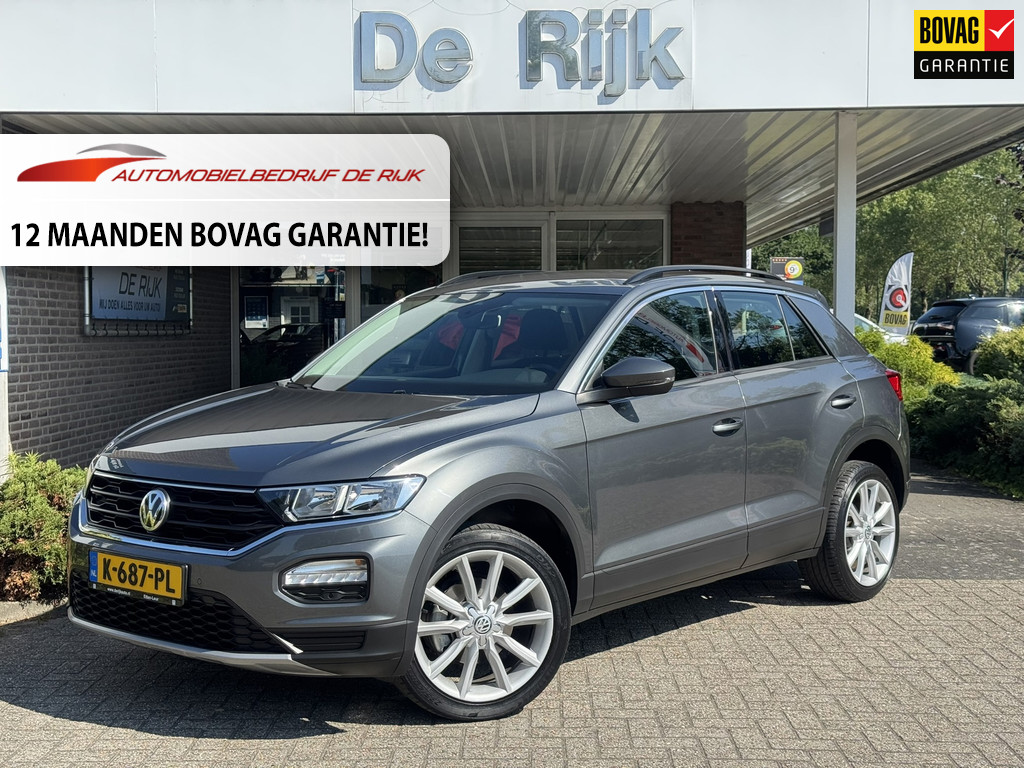 Volkswagen T-Roc 1.5 TSI Sport | Carplay/Android, ACC, Navi, Clima, PDC, Trekhaak |