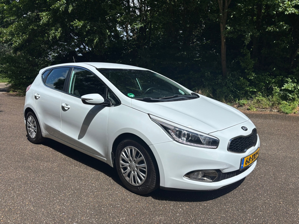 Kia Cee'd 1.6 GDI Plus Pack | Clima | Navi | Multistuur