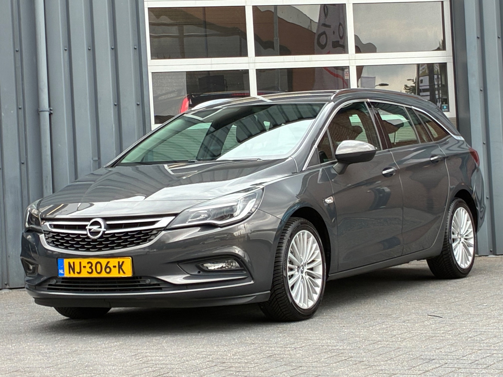 Opel Astra Sports Tourer 1.4 Innovation Automaat Navigatie Trekhaak Clima Cruise controle