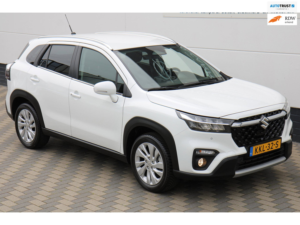 Suzuki S-Cross 1.4 Boosterjet Smart Hybrid Carplay BTW !!
