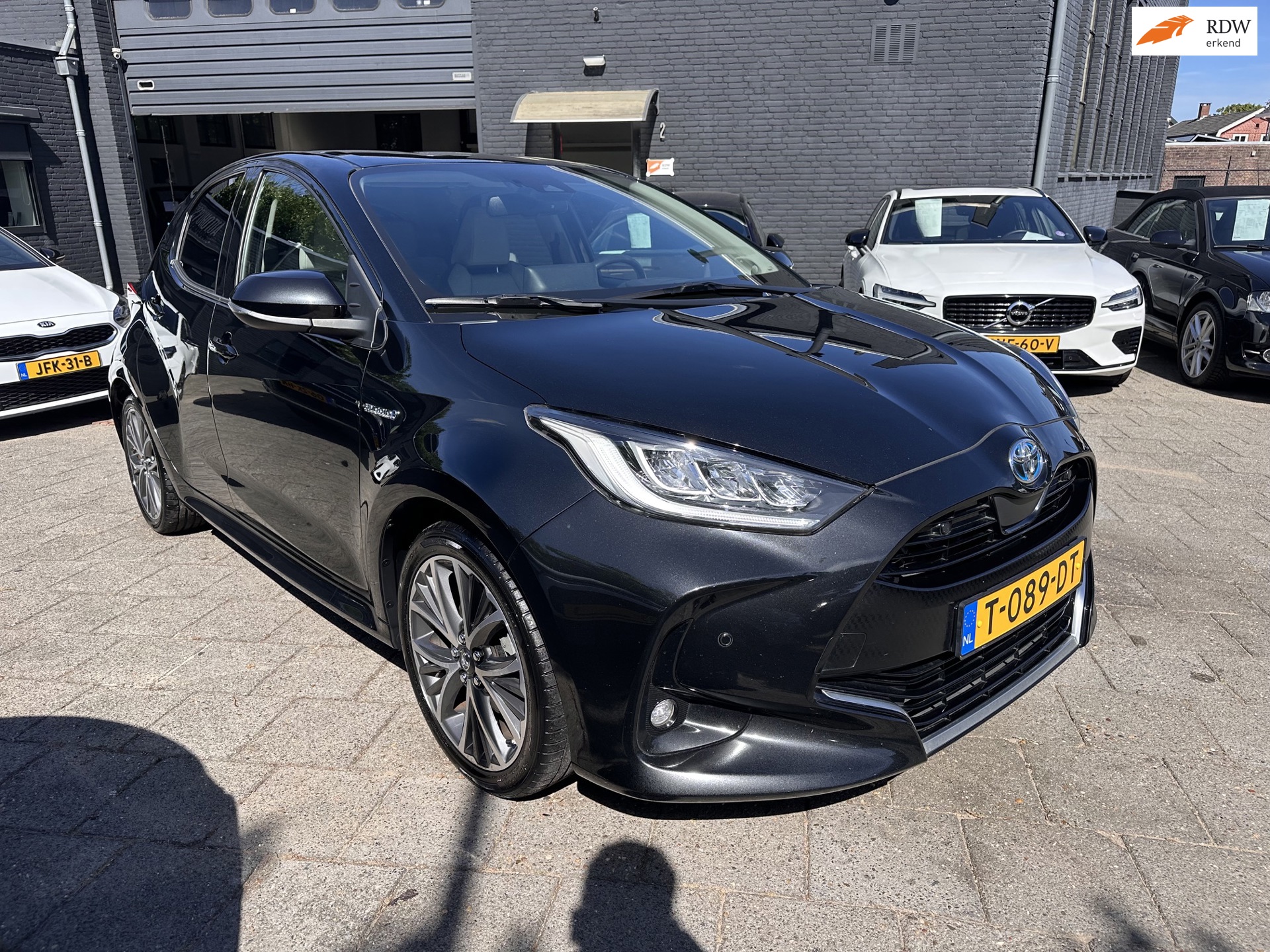 Toyota Yaris 1.5 Hybrid Executive|Aut|Leder|NIEUWSTAAT?