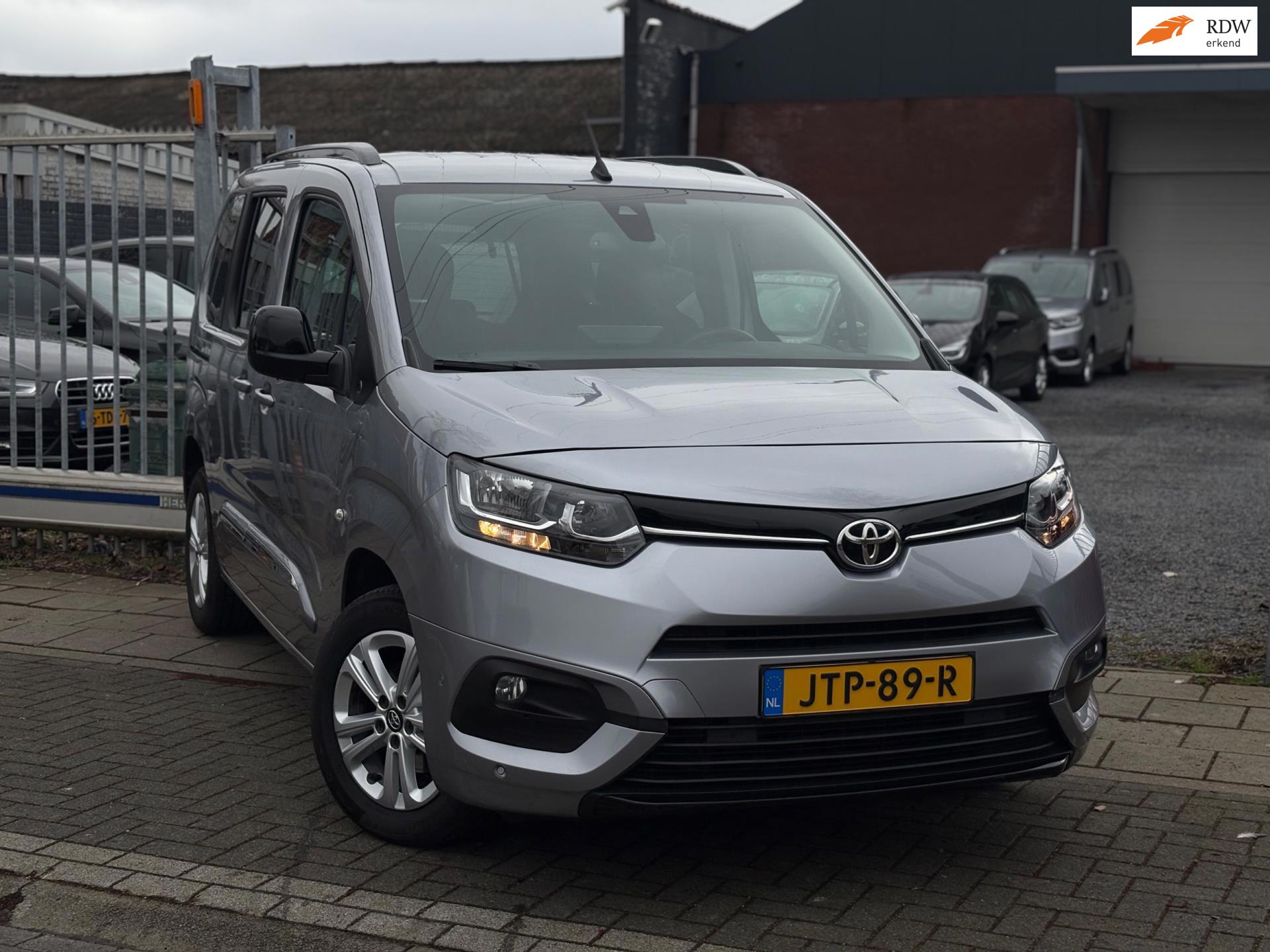 Toyota Proace City Verso 1.2 Turbo Team D | Navigatie | A.Camera | Keyless |