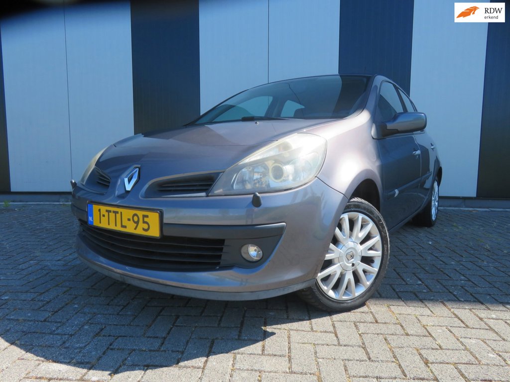 Renault Clio 1.4-16V Dynamique S