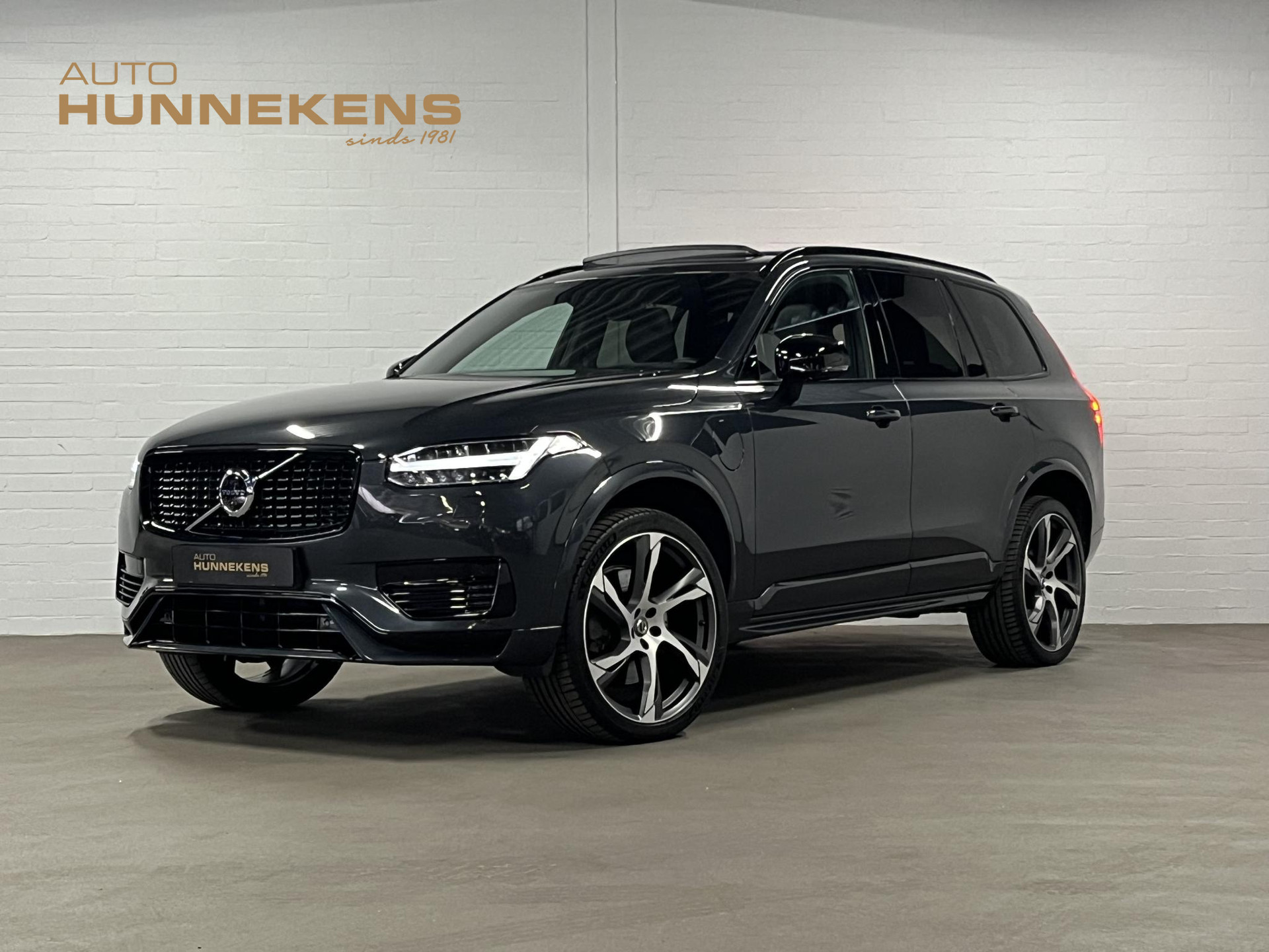 Volvo XC90 2.0 T8 Recharge AWD R-Design
