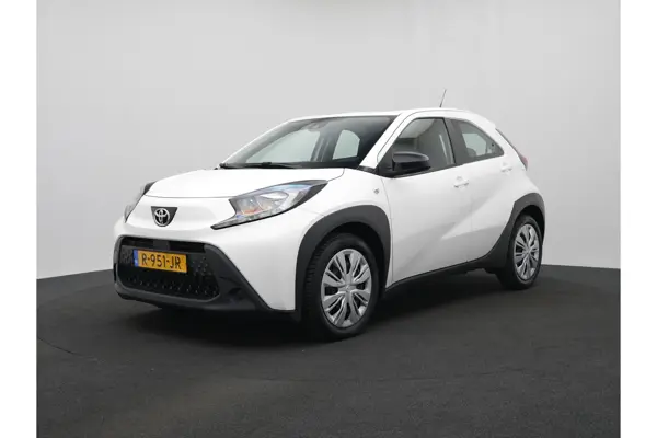 1.0 Vvt-I Mt Play