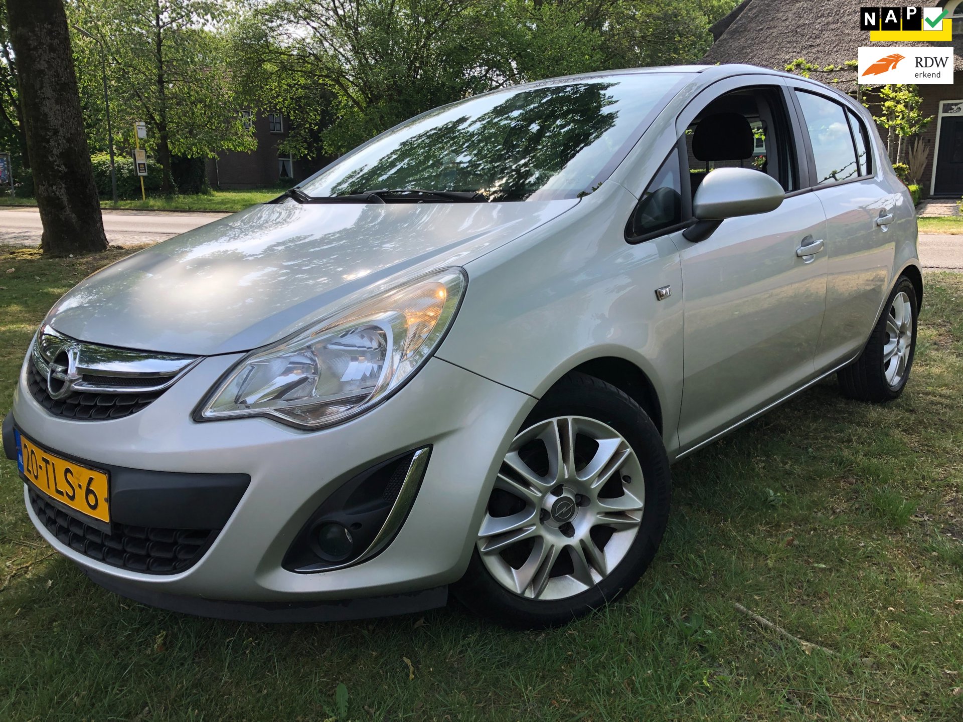 Opel Corsa 1.2-16V Edition ORG NL/ 5DRS/ APK 28-4-2027