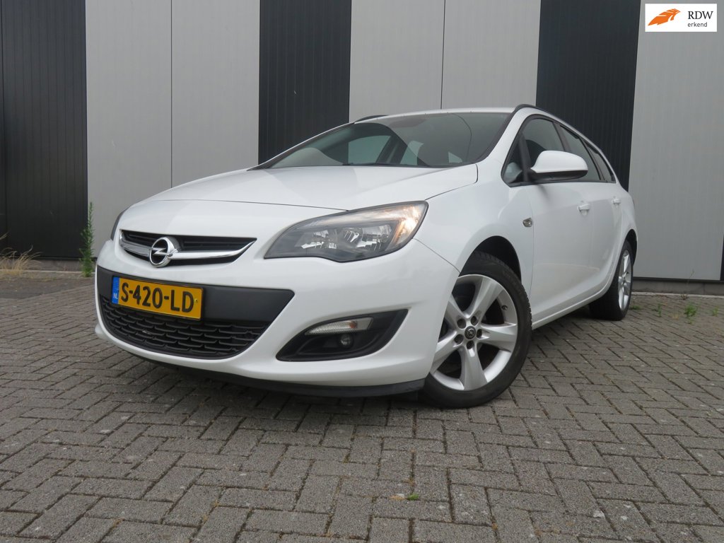 Opel ASTRA SPORTS TOURER 1.6 Sport