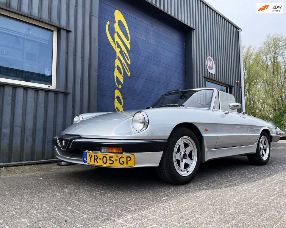 Alfa Romeo Spider 2.0 QV
