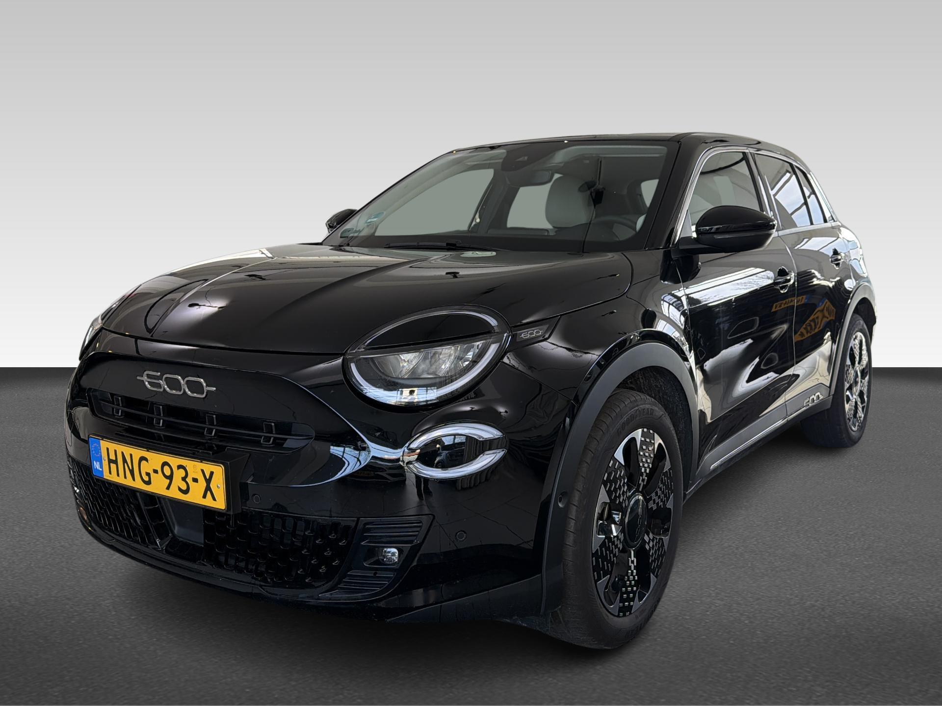 Fiat 600 1.2 Hybrid Turbo Charged 100pk Aut La Prima