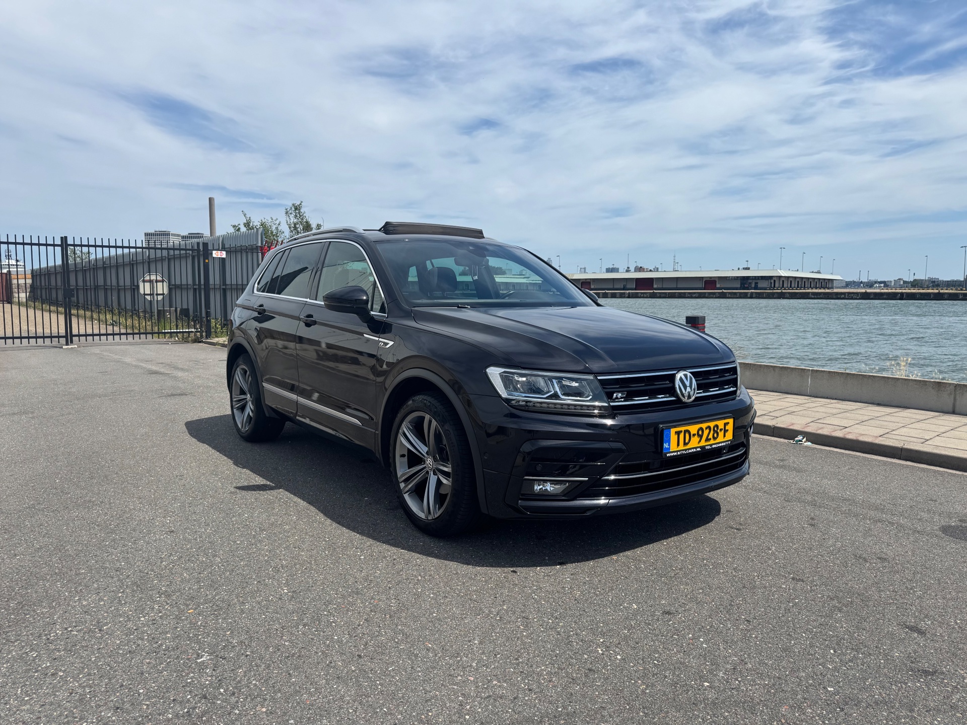 Volkswagen Tiguan 1.4 TSI ACT Highline Business R