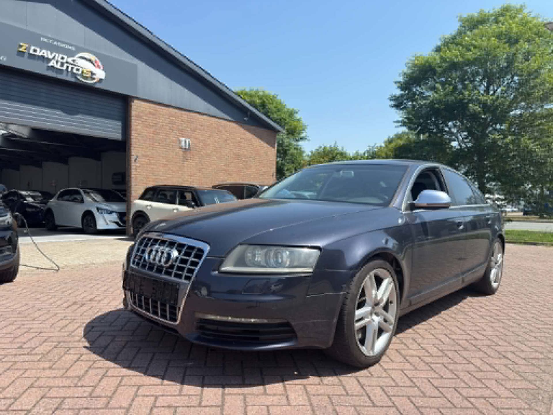 Audi S6 Limousine 5.2 FSI S6 Pro Line registratiedatum op -2015 Lees hieronder verder