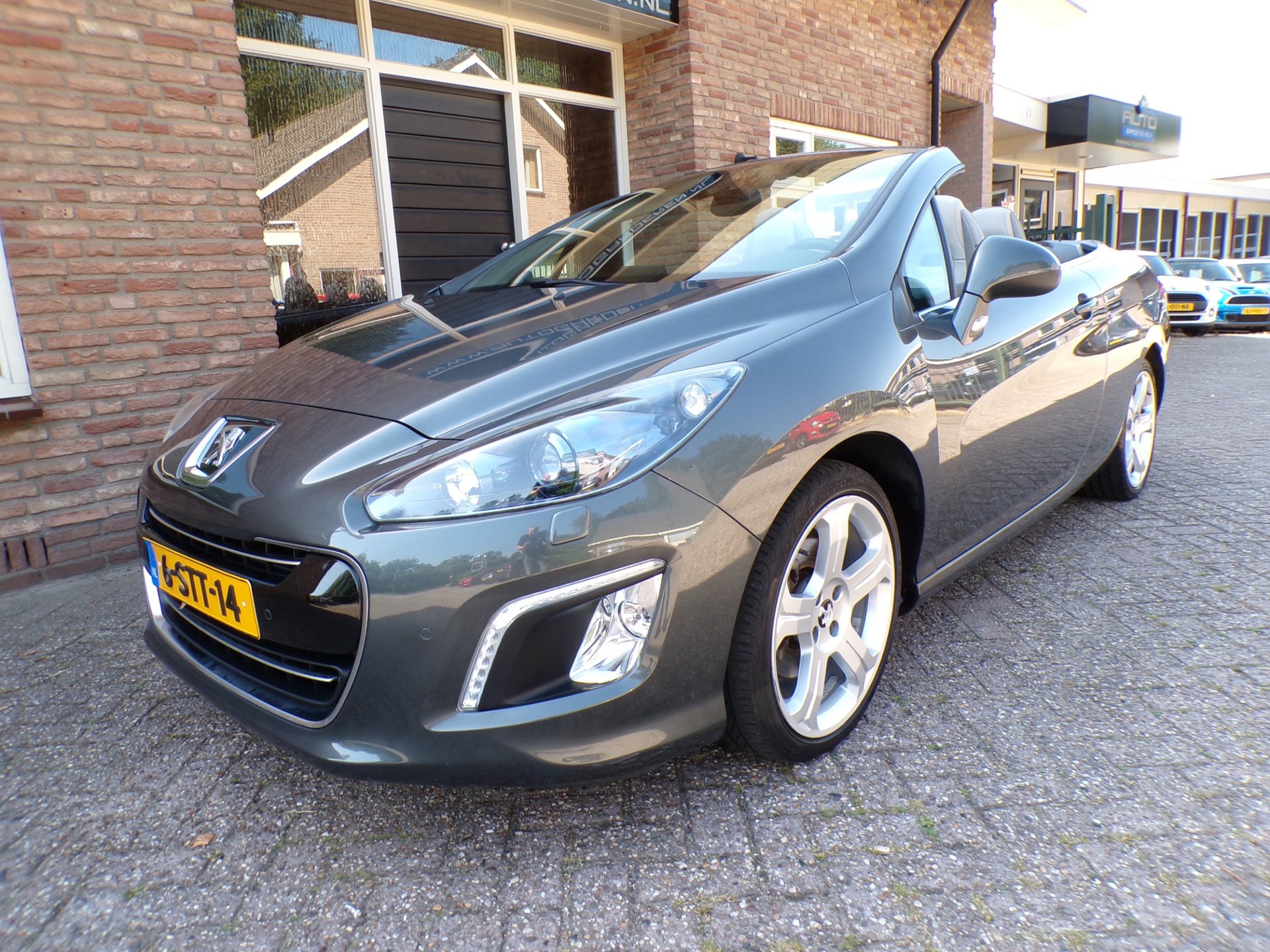 Peugeot 308 CC 1.6 THP Roland Garros Automaat / Leder / Navi / Nekverwarming