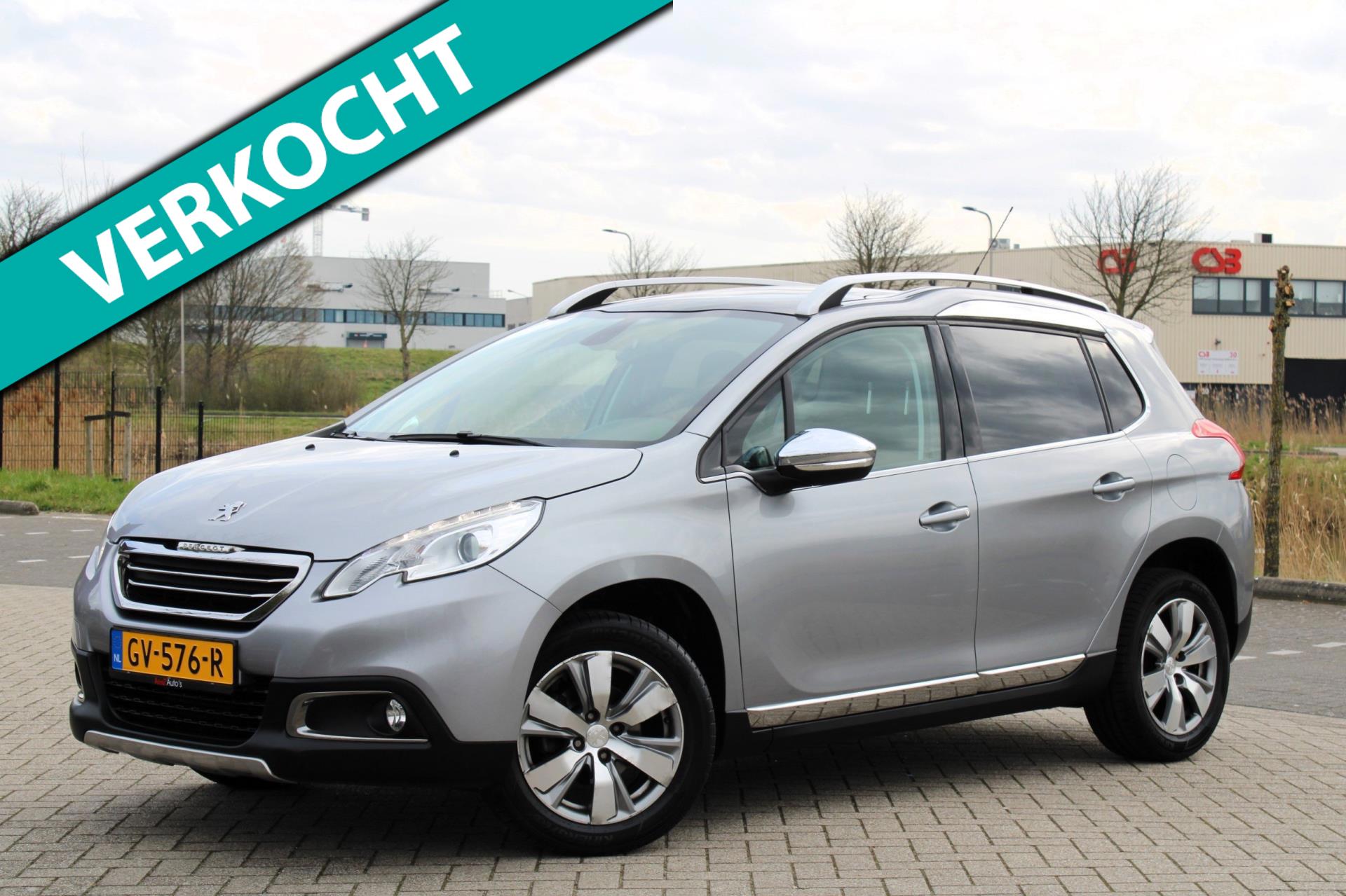 Peugeot 2008 1.2 PureTech Allure l Climate l Navi l Panorama