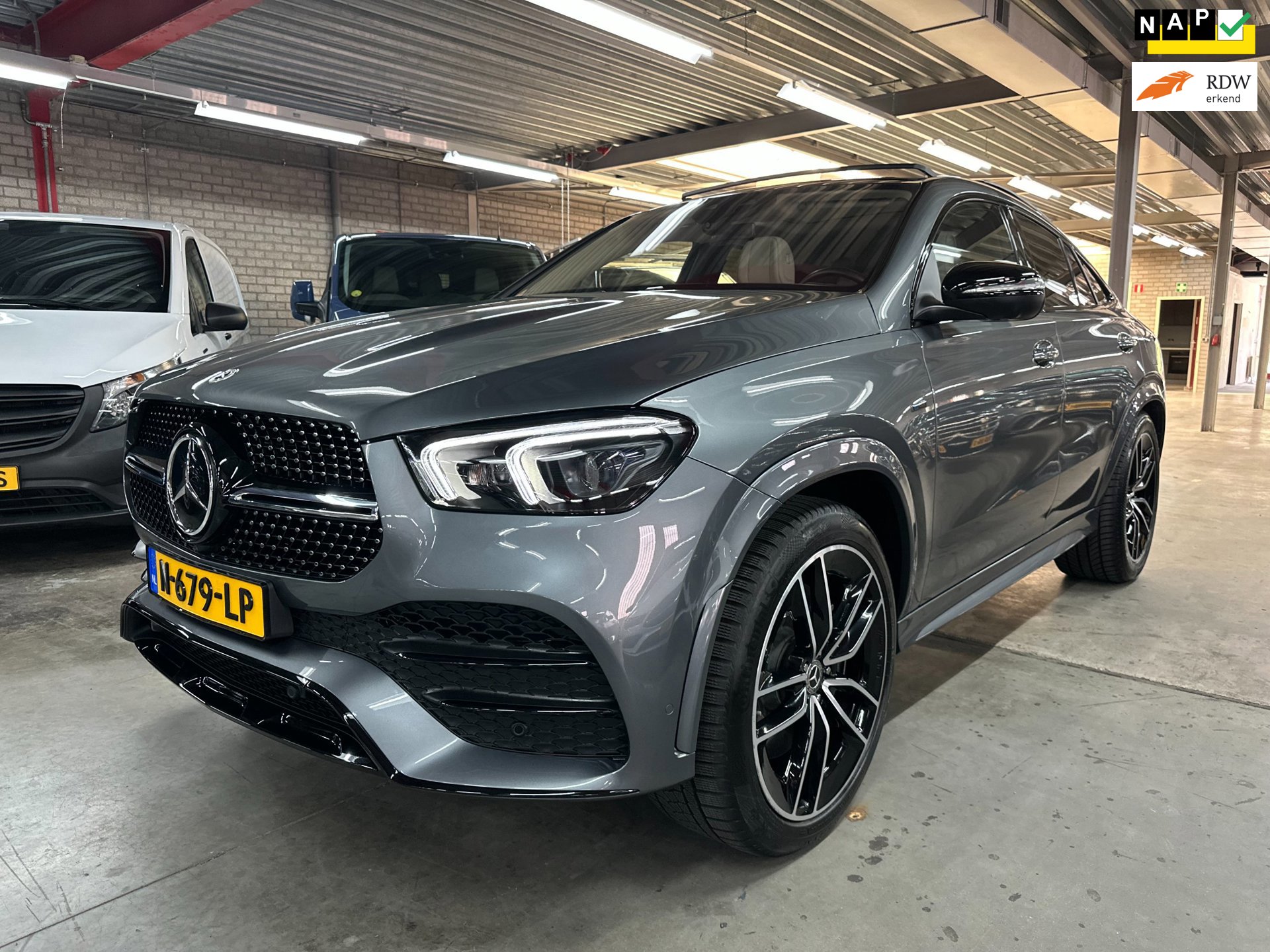 Mercedes-Benz GLE-klasse Coupé 350 e 4MATIC AMG, Massage, Pano, VOL!