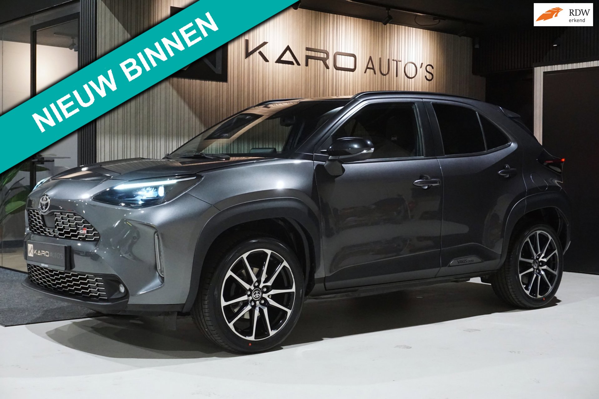 Toyota Yaris Cross 1.5 Hybrid GR Sport Pano HUD JBL Cam VOL