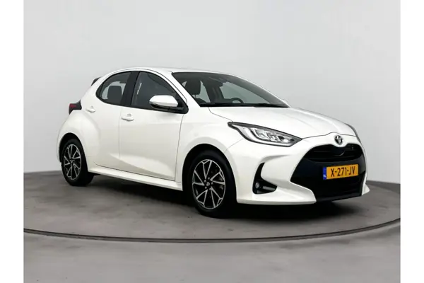 Toyota Yaris Yaris 1.5 Hybrid Business Plus