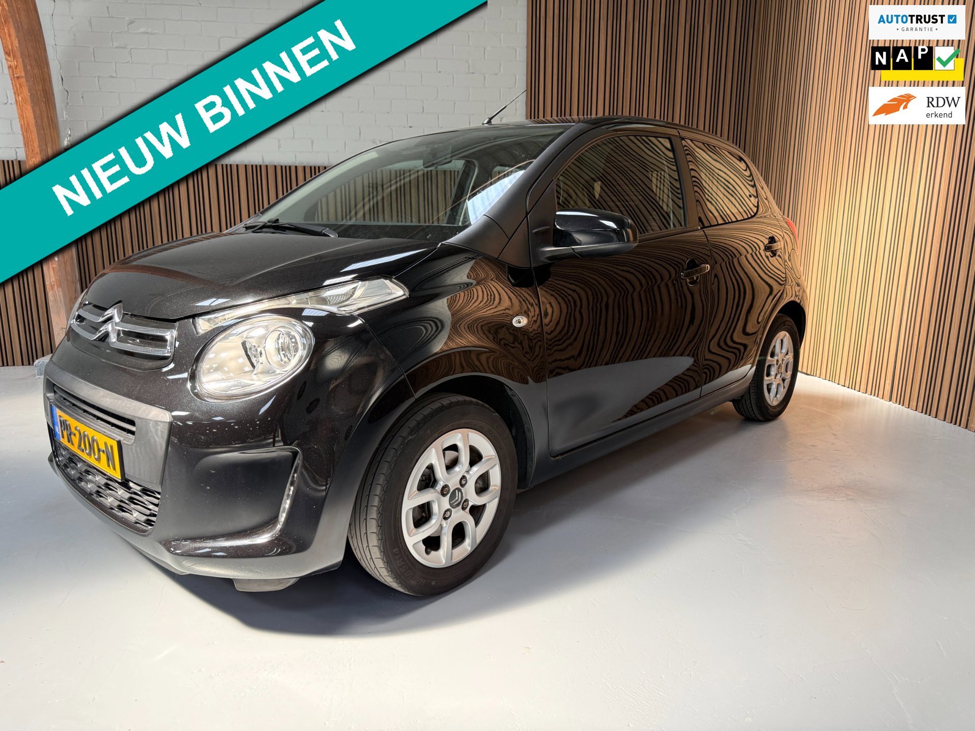 Citroën C1 1.0 e-VTi Selection 5drs, airco, cruise, 82500km NAP!