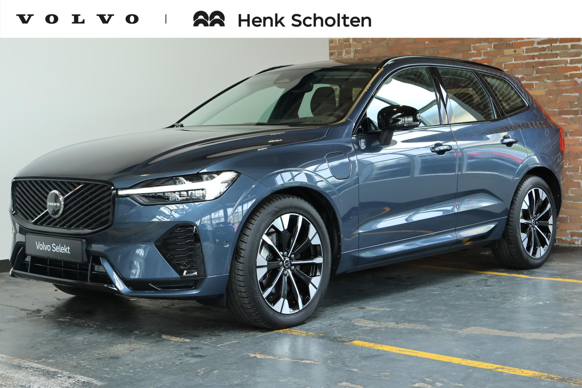 Volvo XC60 T6 Plug-in hybrid AWD Ultra Dark