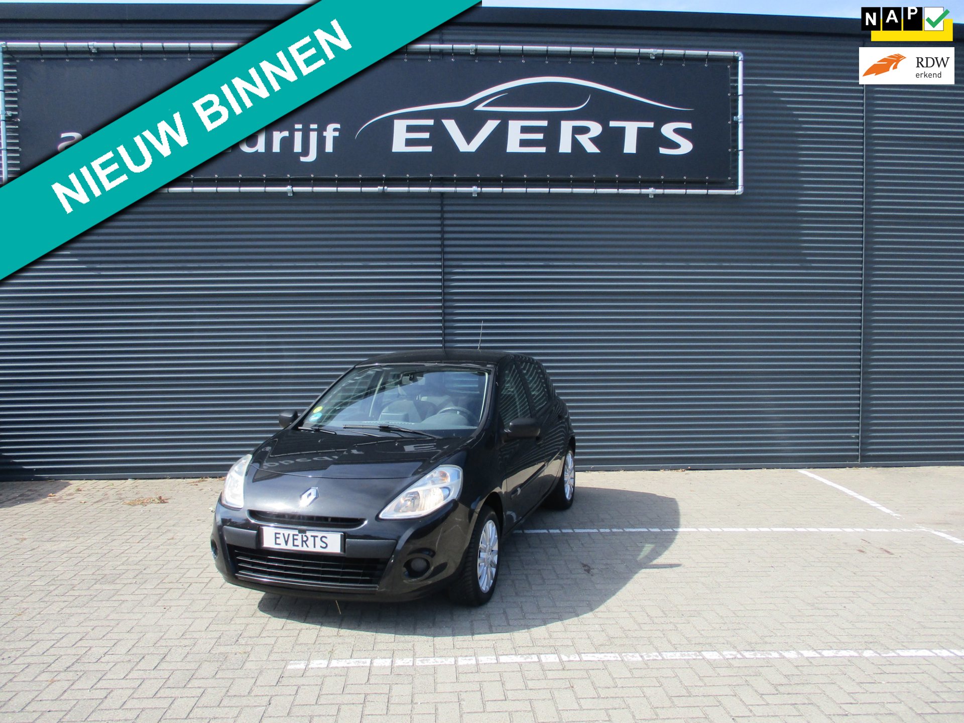 Renault Clio 1.2 Special Line Airco 5 deurs sportvelgen elektrisch pakket zeer nette auto scherpe meeneem prijs