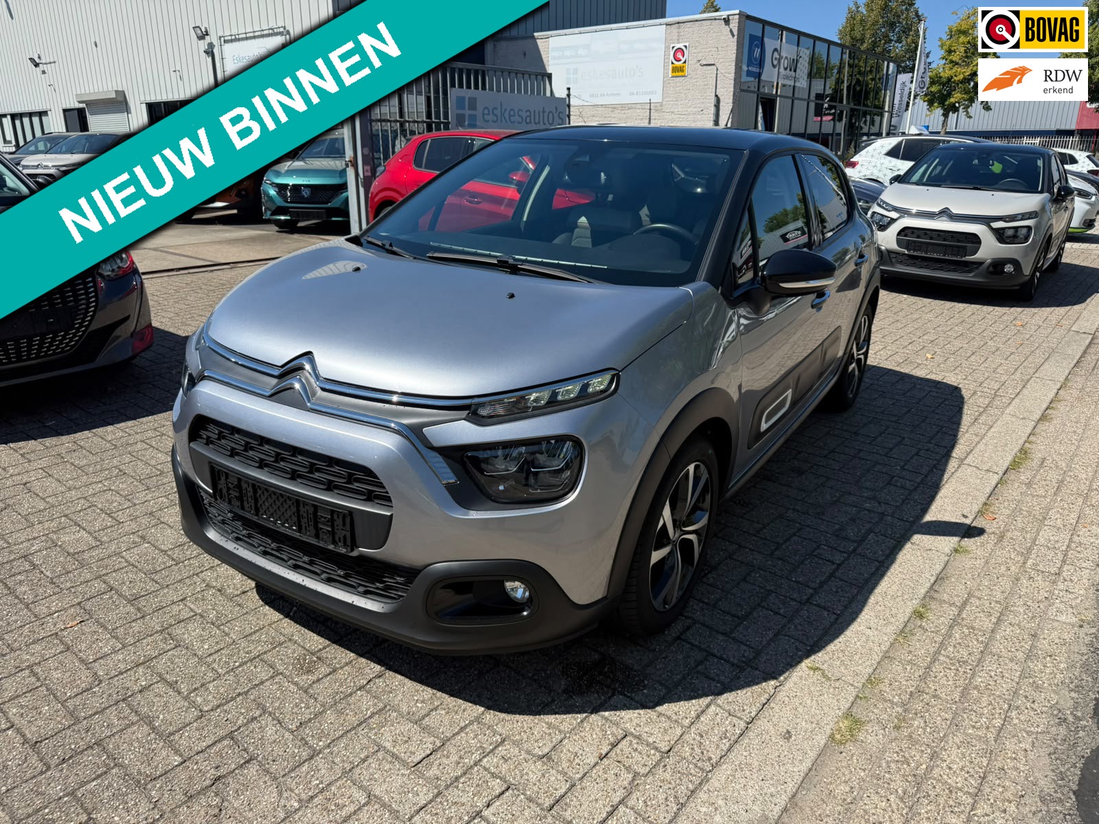 Citroën C3 1.2 PureTech Shine, Navi, Camera, Airco, Dealer auto