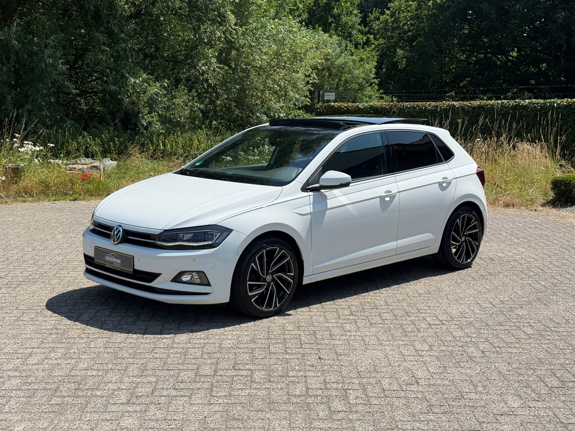 Volkswagen Polo 1.0 TSI Highline DSG I DIGITAL DASH I PANO I LED I LEER I CARPLAY