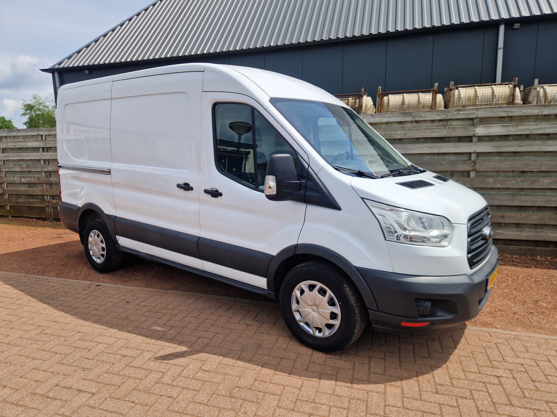 Ford Transit 350 2.0 TDCI L2H2 Trend Airco